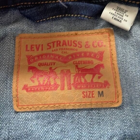 Levi’s Trucker Denim Jacket size Medium new. - Picture 8 of 11
